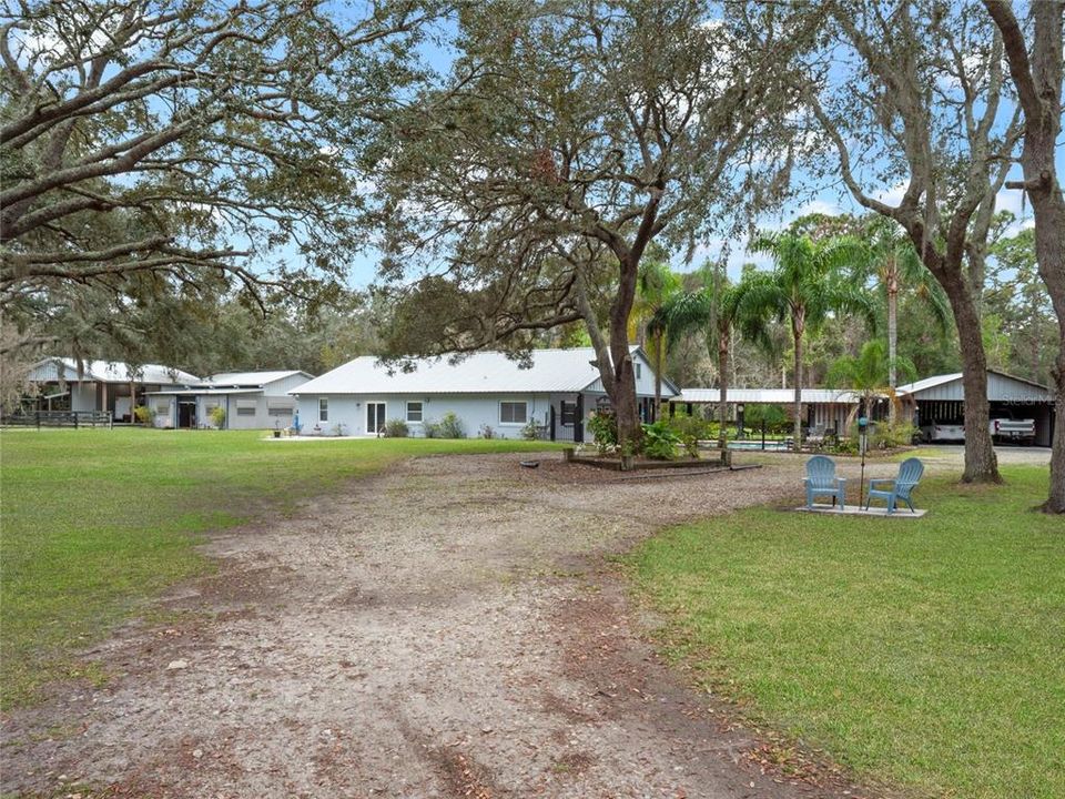 For Sale: $1,175,000 (3 beds, 2 baths, 2432 Square Feet)
