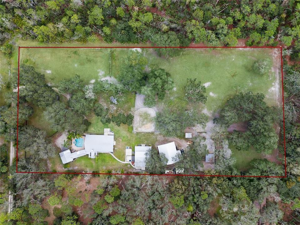 For Sale: $1,175,000 (3 beds, 2 baths, 2432 Square Feet)