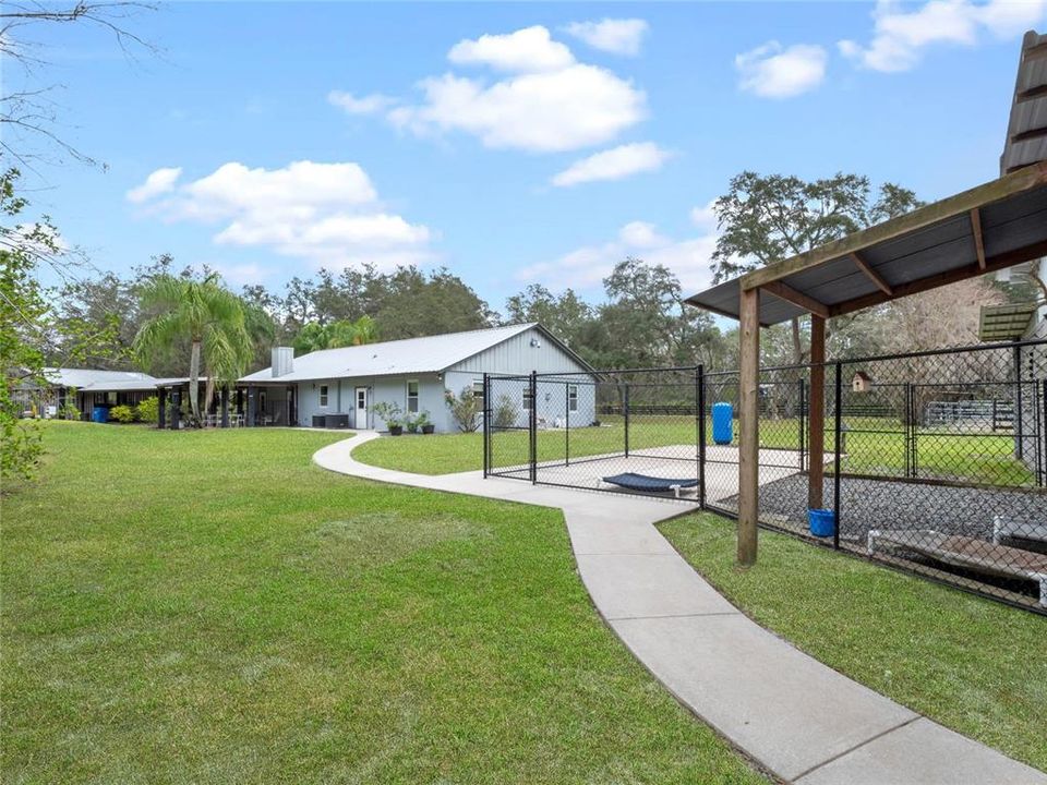 For Sale: $1,175,000 (3 beds, 2 baths, 2432 Square Feet)