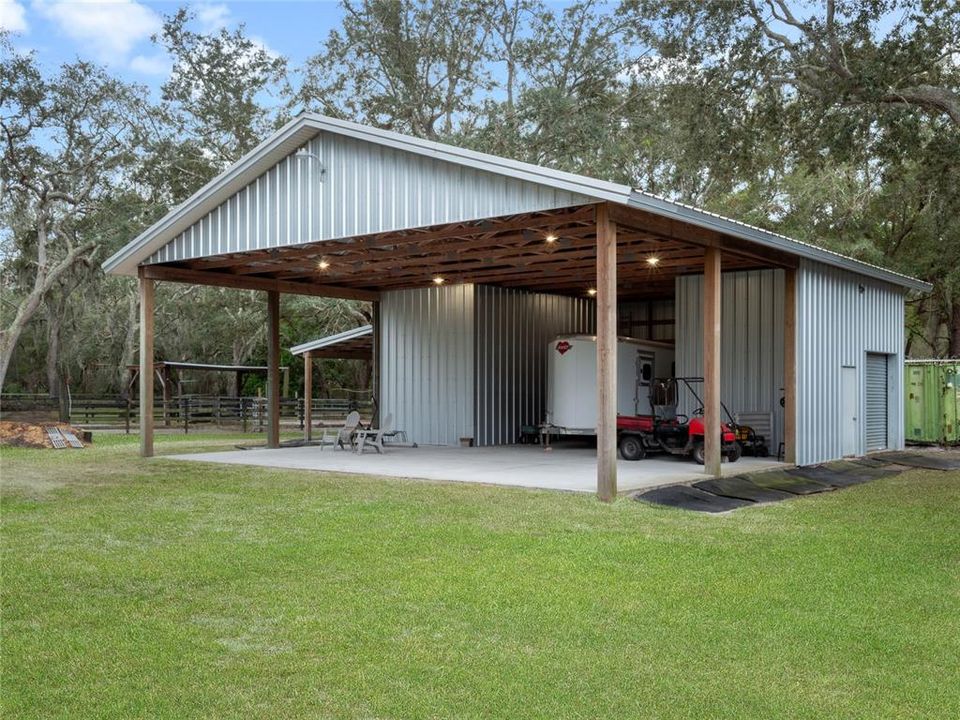 For Sale: $1,175,000 (3 beds, 2 baths, 2432 Square Feet)