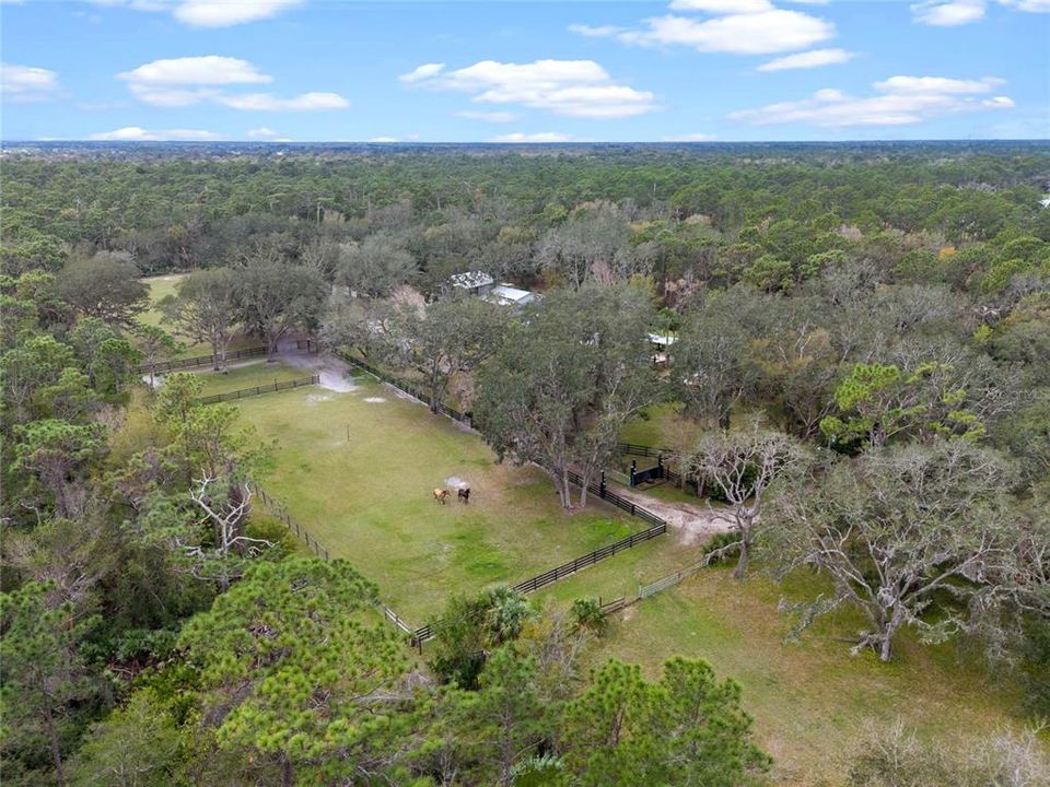 For Sale: $1,175,000 (3 beds, 2 baths, 2432 Square Feet)