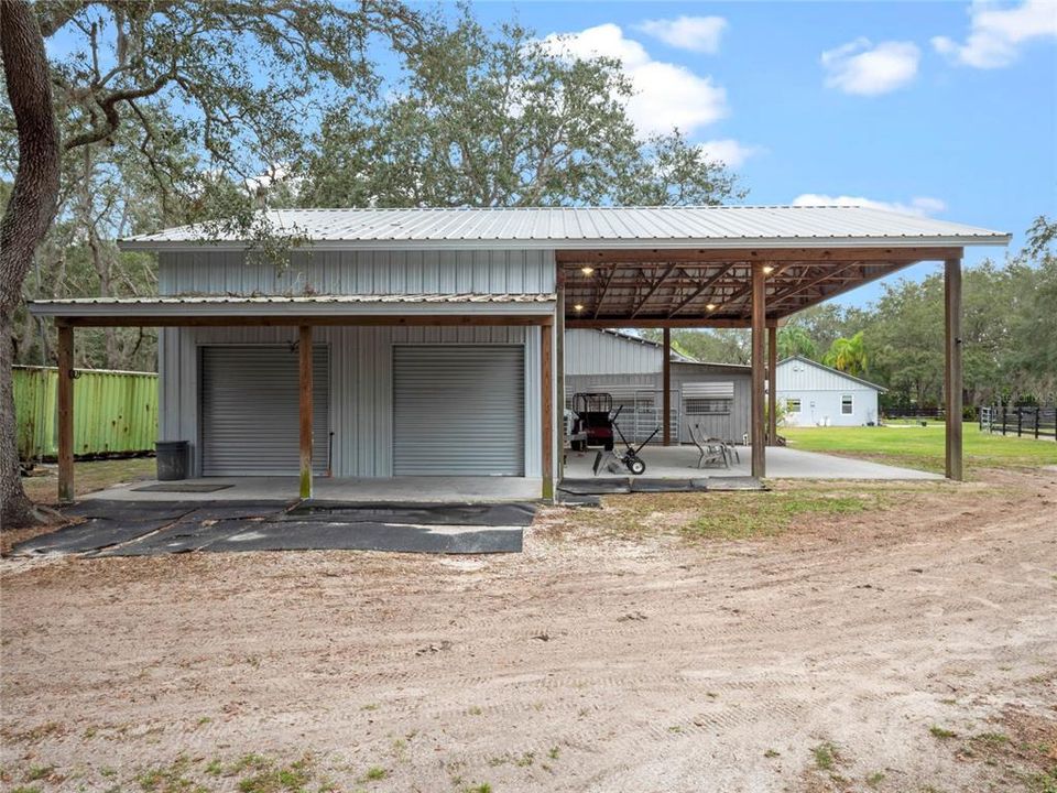 For Sale: $1,175,000 (3 beds, 2 baths, 2432 Square Feet)