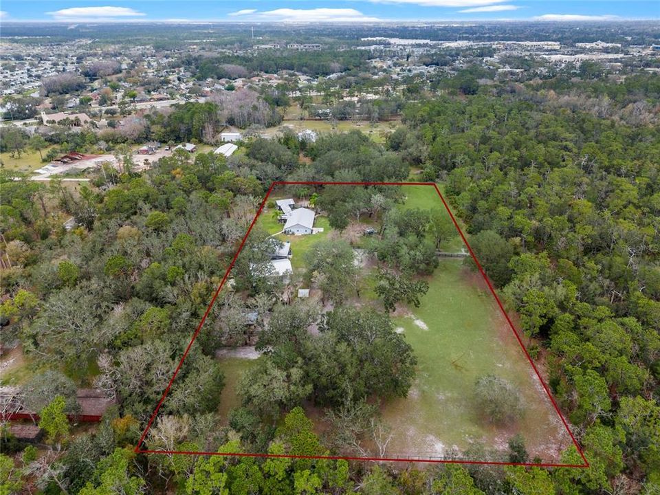 For Sale: $1,175,000 (3 beds, 2 baths, 2432 Square Feet)