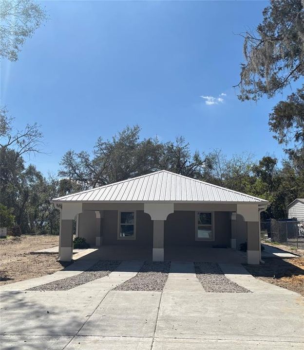 Recently Rented: $1,650 (2 beds, 2 baths, 1330 Square Feet)