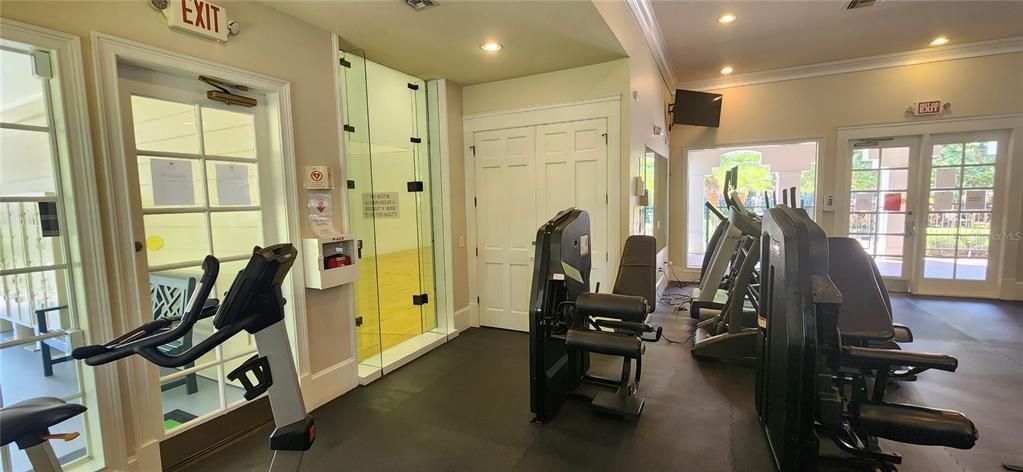 Activo con contrato: $223,900 (2 camas, 2 baños, 886 Pies cuadrados)