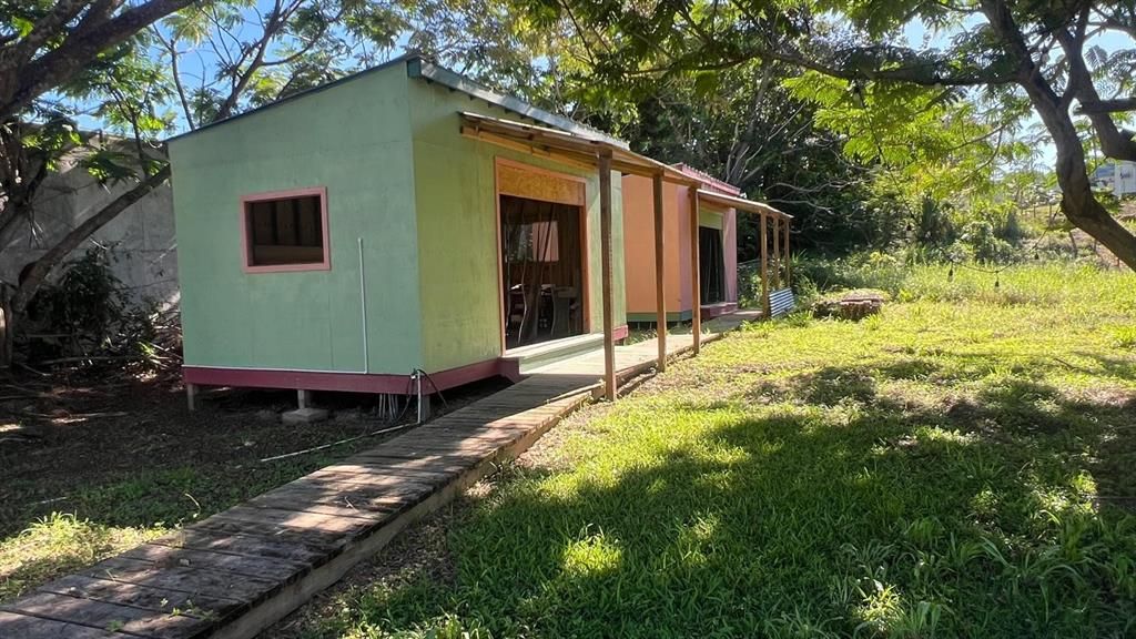 На продажу: $599,000 (2 спален, 1 ванн, 800 Квадратных фут)