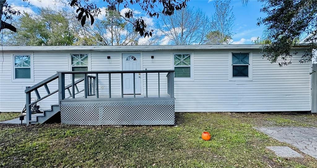 For Sale: $160,000 (3 beds, 2 baths, 1010 Square Feet)