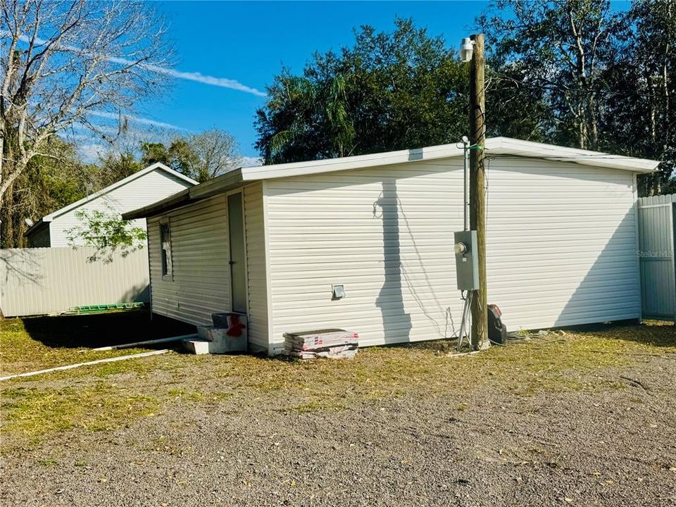 For Sale: $160,000 (3 beds, 2 baths, 1010 Square Feet)