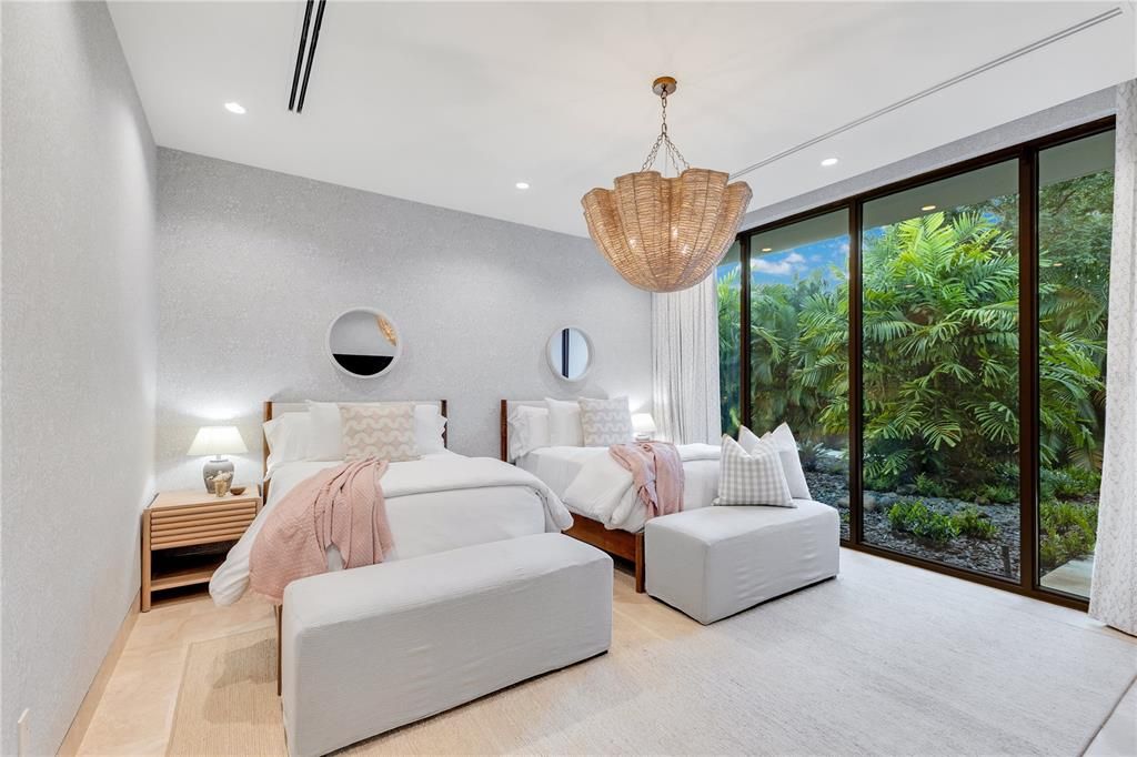 For Sale: $59,000,000 (5 beds, 7 baths, 14475 Square Feet)