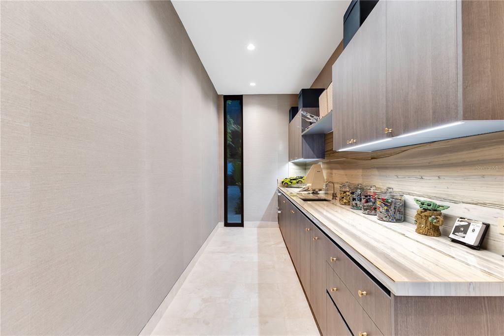 For Sale: $59,000,000 (5 beds, 7 baths, 14475 Square Feet)