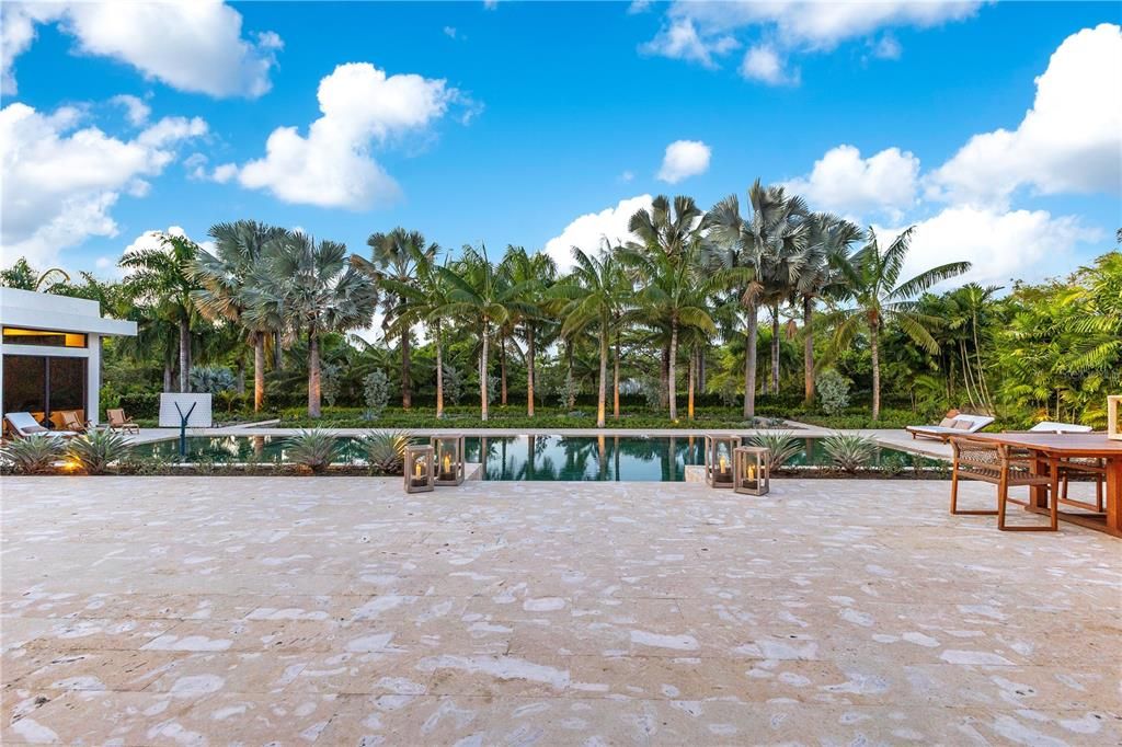 For Sale: $59,000,000 (5 beds, 7 baths, 14475 Square Feet)