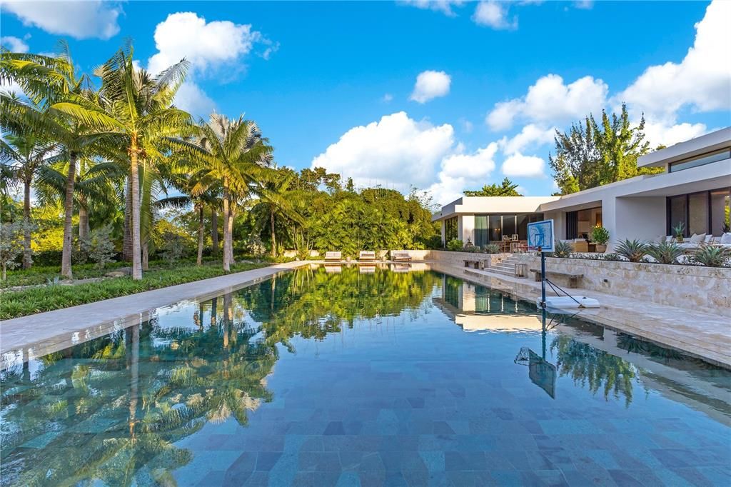 For Sale: $59,000,000 (5 beds, 7 baths, 14475 Square Feet)