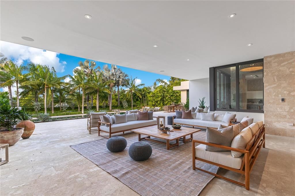 For Sale: $59,000,000 (5 beds, 7 baths, 14475 Square Feet)