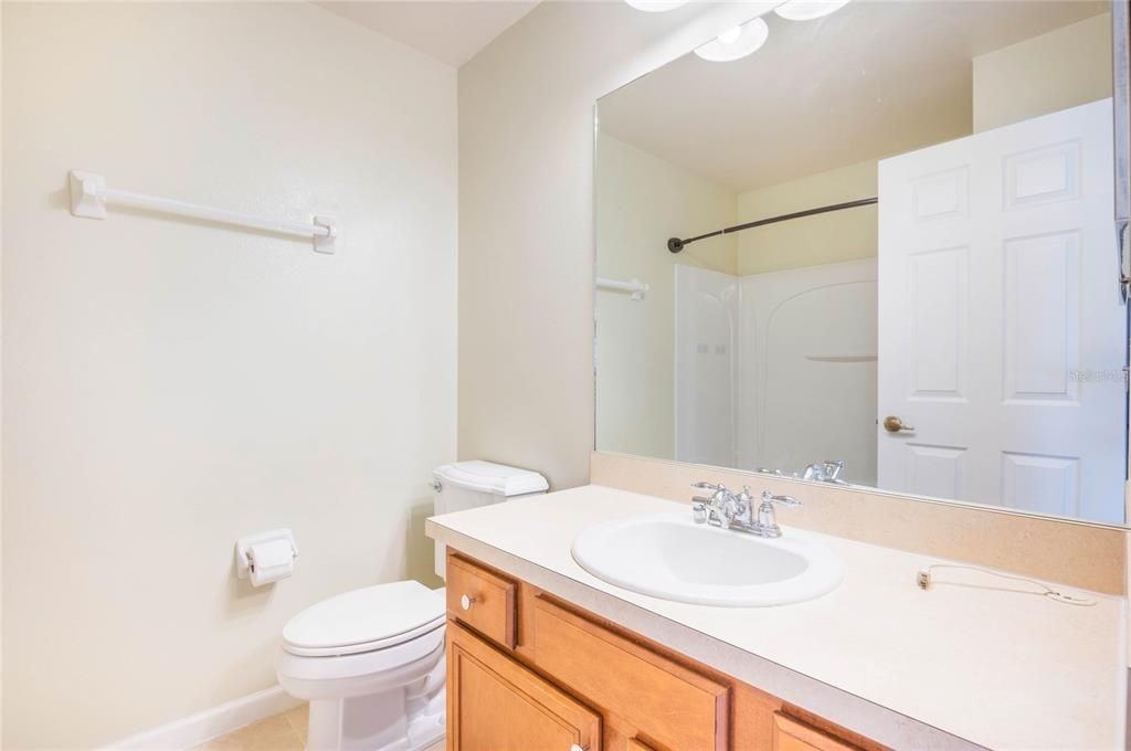 En Venta: $408,900 (4 camas, 2 baños, 2023 Pies cuadrados)