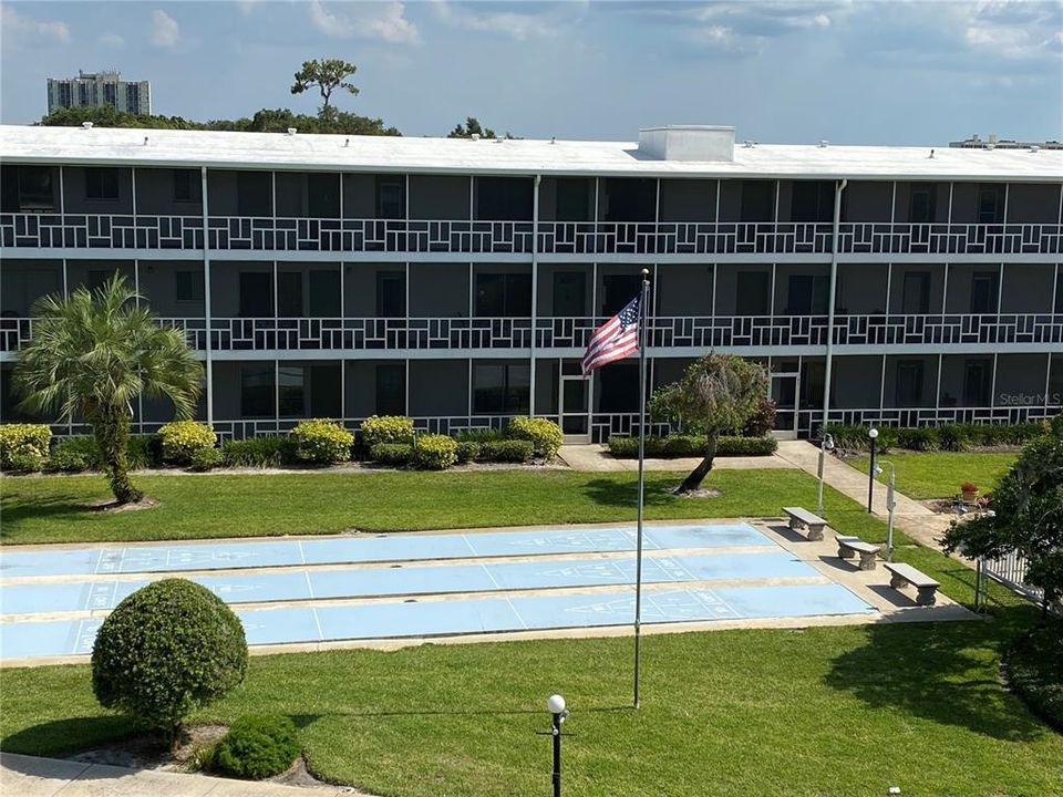 Activo con contrato: $95,000 (2 camas, 1 baños, 840 Pies cuadrados)