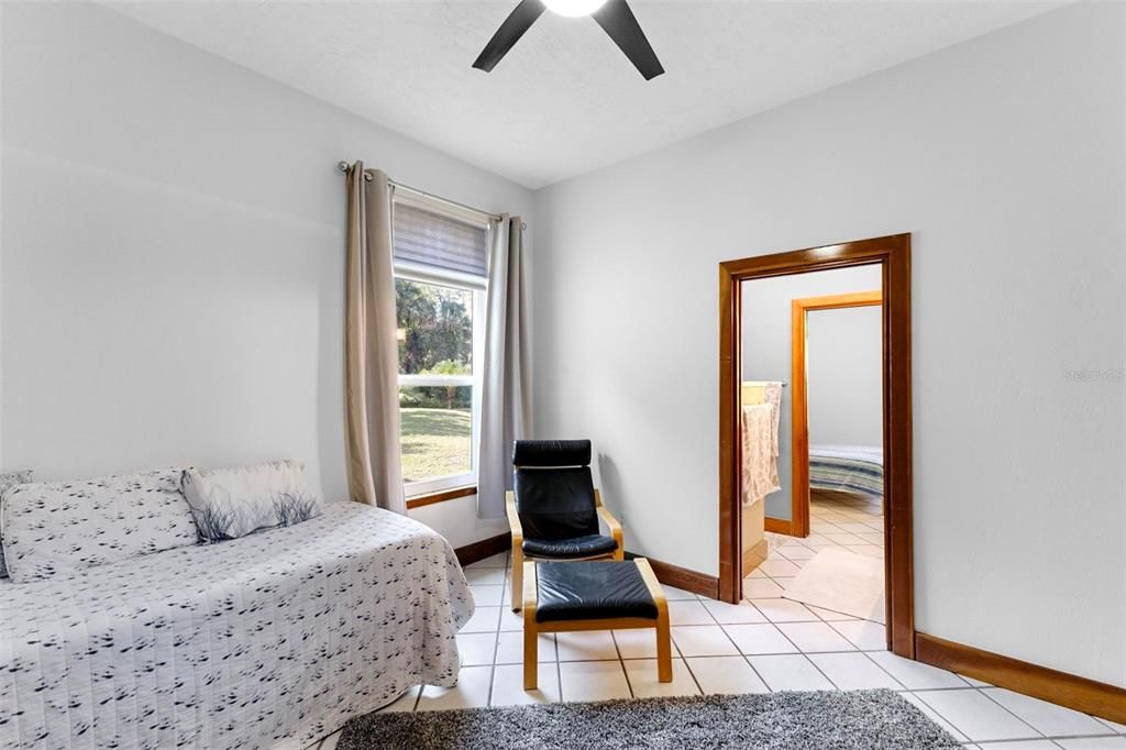 En Venta: $1,099,000 (3 camas, 2 baños, 3310 Pies cuadrados)