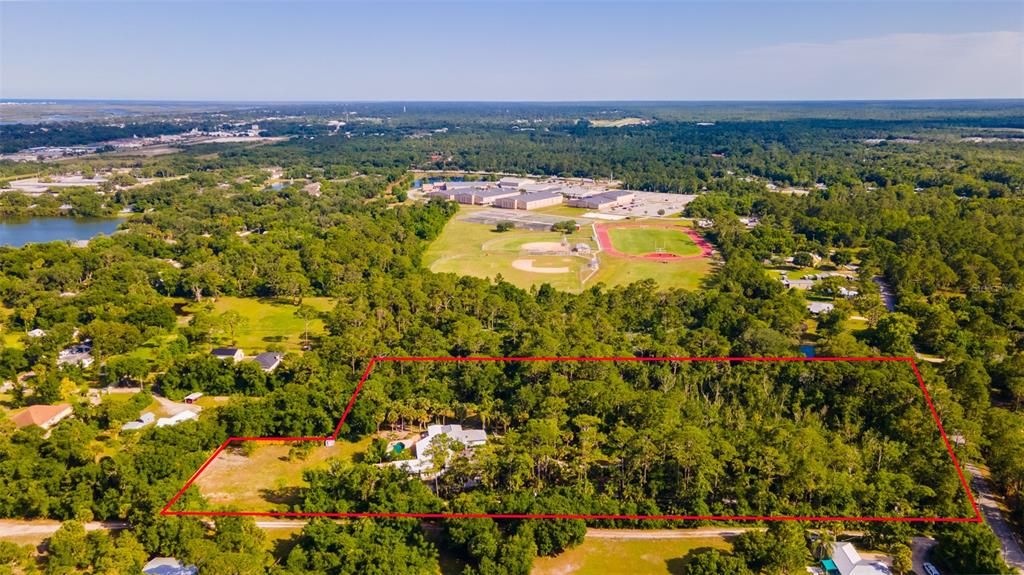 En Venta: $1,099,000 (3 camas, 2 baños, 3310 Pies cuadrados)