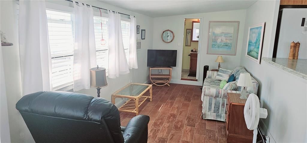 En Venta: $93,900 (1 camas, 1 baños, 340 Pies cuadrados)