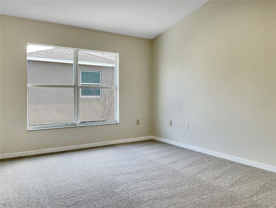 待售: $200,000 (3 贝兹, 2 浴室, 1724 平方英尺)