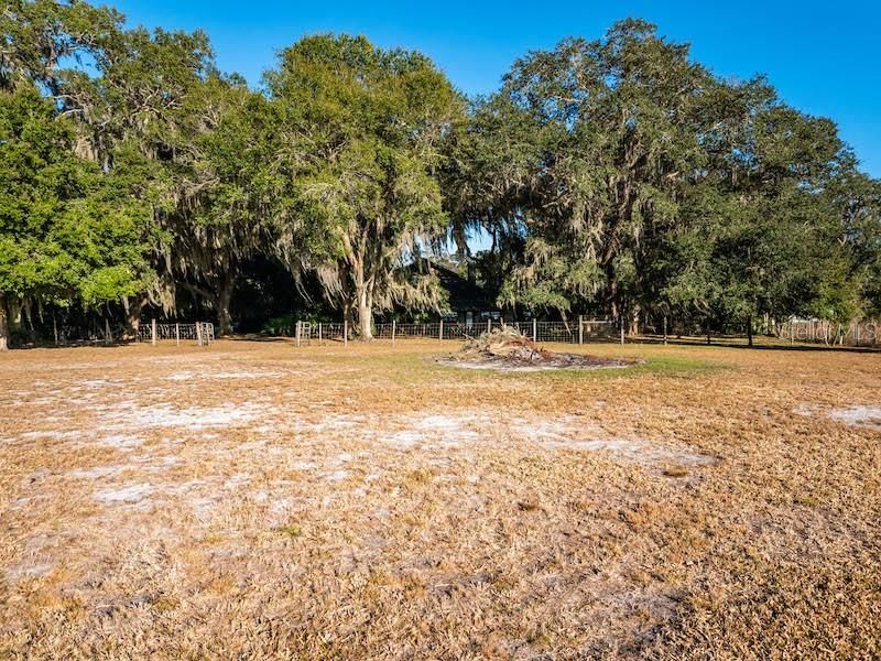 For Sale: $679,000 (4 beds, 2 baths, 2325 Square Feet)