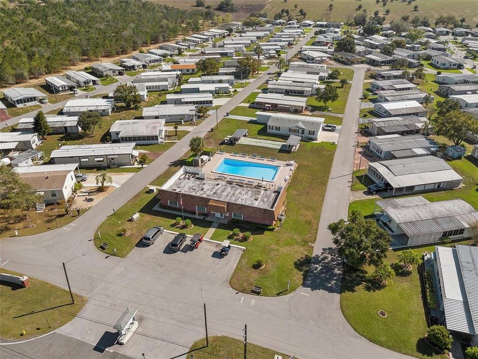 For Sale: $160,000 (2 beds, 2 baths, 1296 Square Feet)