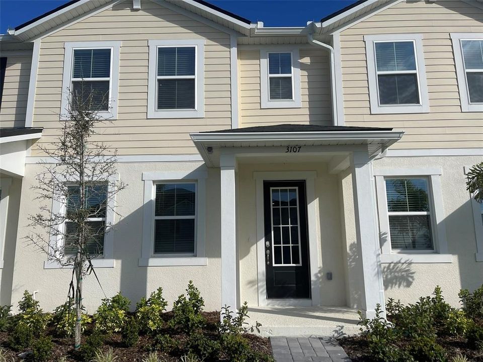 Недавно арендовано: $2,400 (3 спален, 2 ванн, 1627 Квадратных фут)