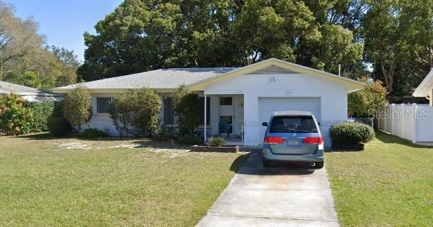 Recently Sold: $350,000 (2 beds, 1 baths, 1090 Square Feet)