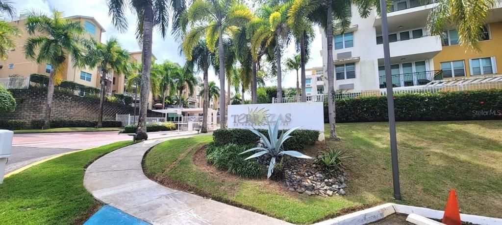 Recently Sold: $285,000 (3 beds, 2 baths, 914932 Square Feet)