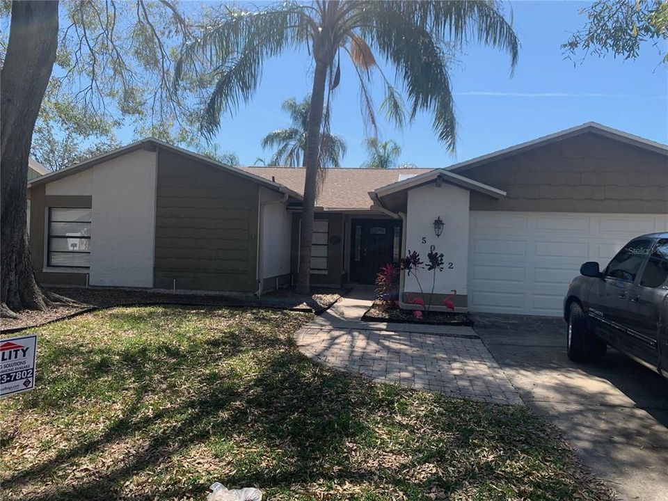 Недавно продано: $375,000 (4 спален, 2 ванн, 1973 Квадратных фут)