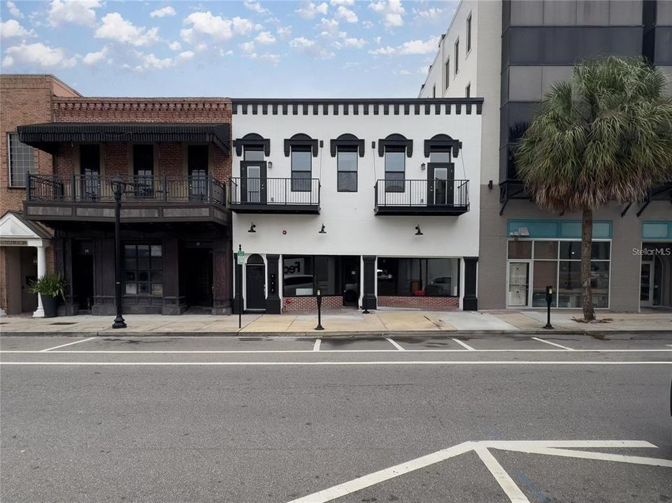 Recently Rented: $1,600 (1 beds, 1 baths, 613 Square Feet)