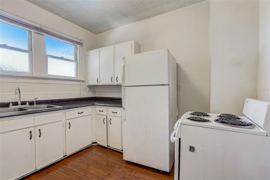 For Sale: $430,000 (2 beds, 0 baths, 1144 Square Feet)