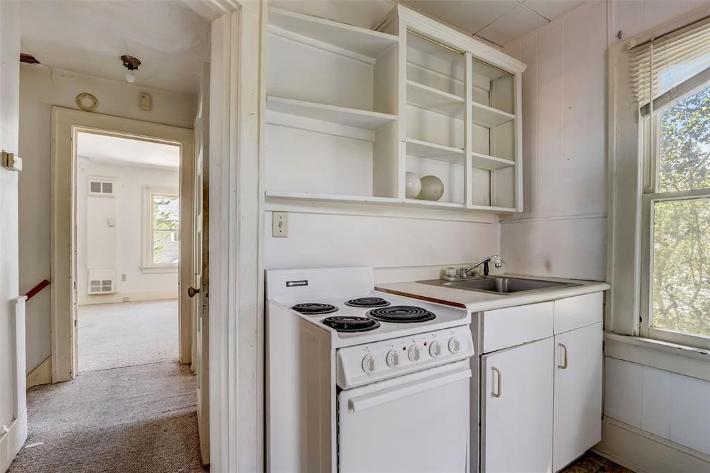 For Sale: $430,000 (2 beds, 0 baths, 1144 Square Feet)