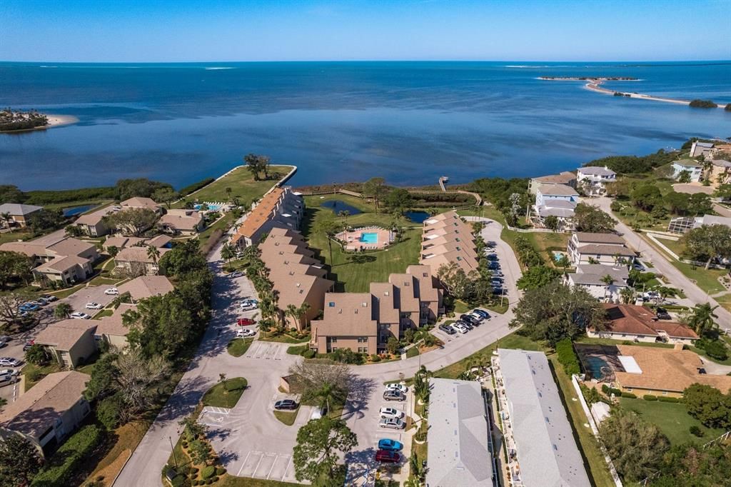 待售: $395,000 (2 贝兹, 2 浴室, 1070 平方英尺)