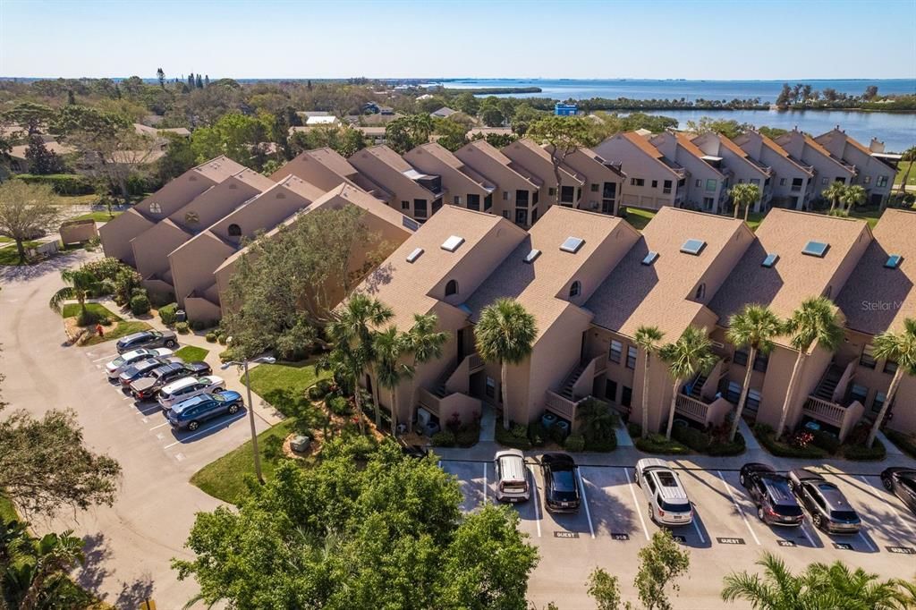 待售: $395,000 (2 贝兹, 2 浴室, 1070 平方英尺)