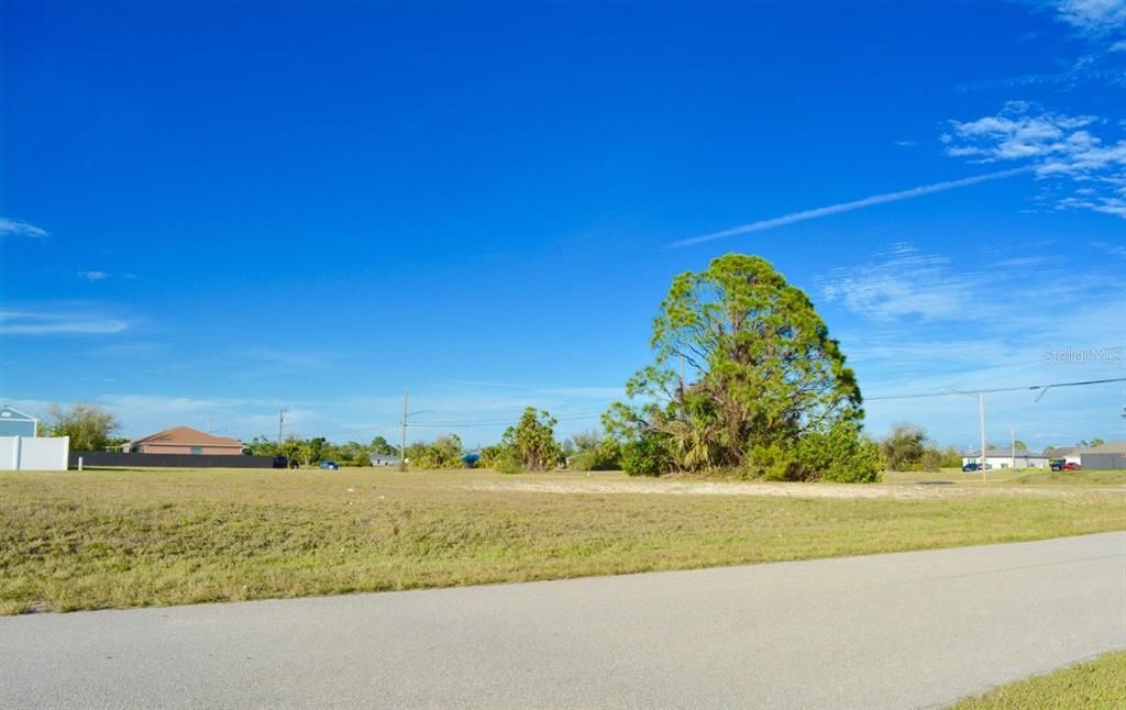 En Venta: $25,000 (0.13 acres)