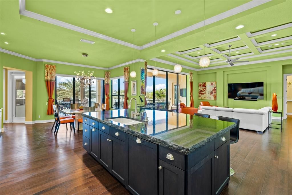 На продажу: $3,950,000 (5 спален, 4 ванн, 4293 Квадратных фут)