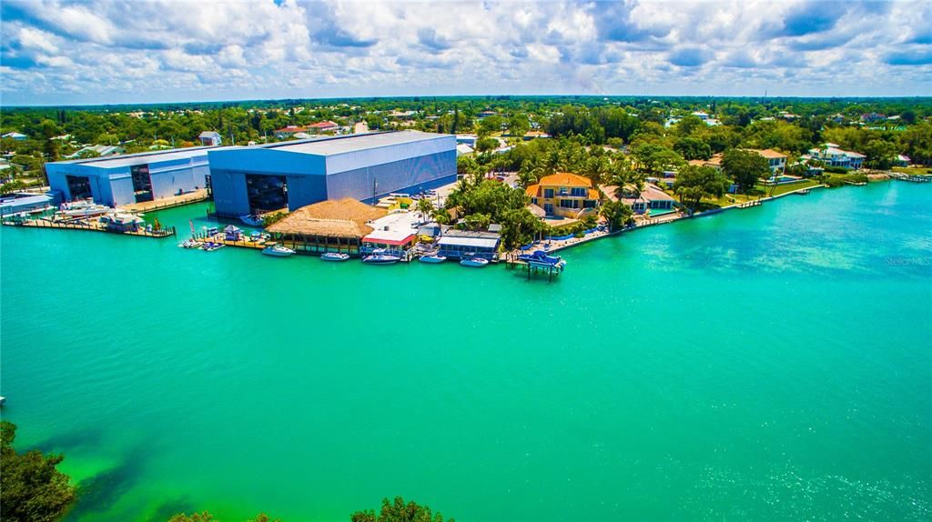 На продажу: $3,950,000 (5 спален, 4 ванн, 4293 Квадратных фут)