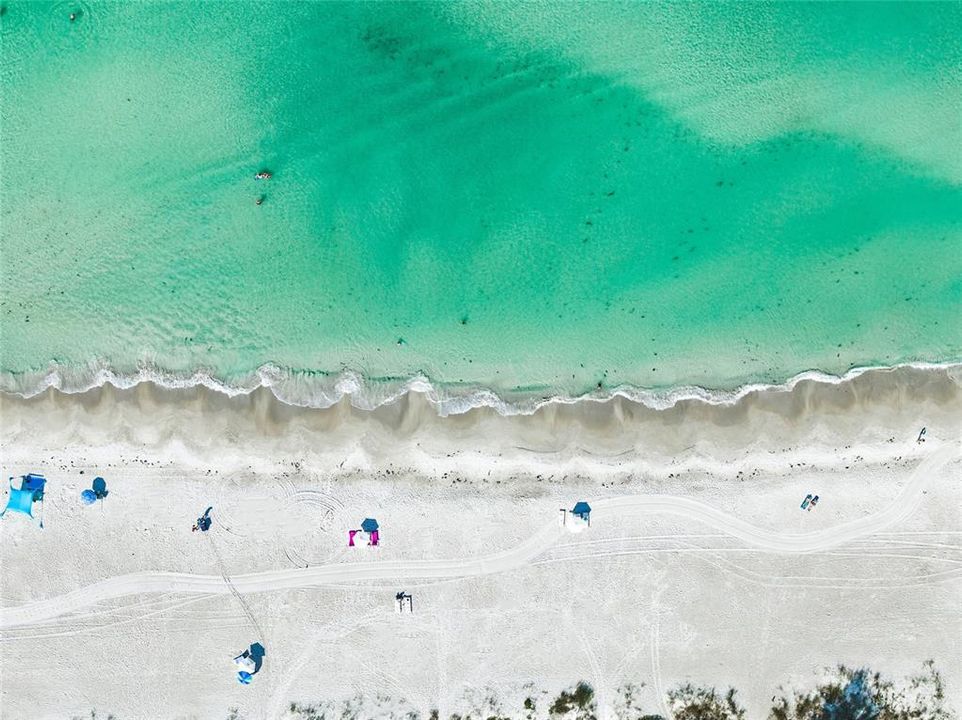 На продажу: $3,950,000 (5 спален, 4 ванн, 4293 Квадратных фут)