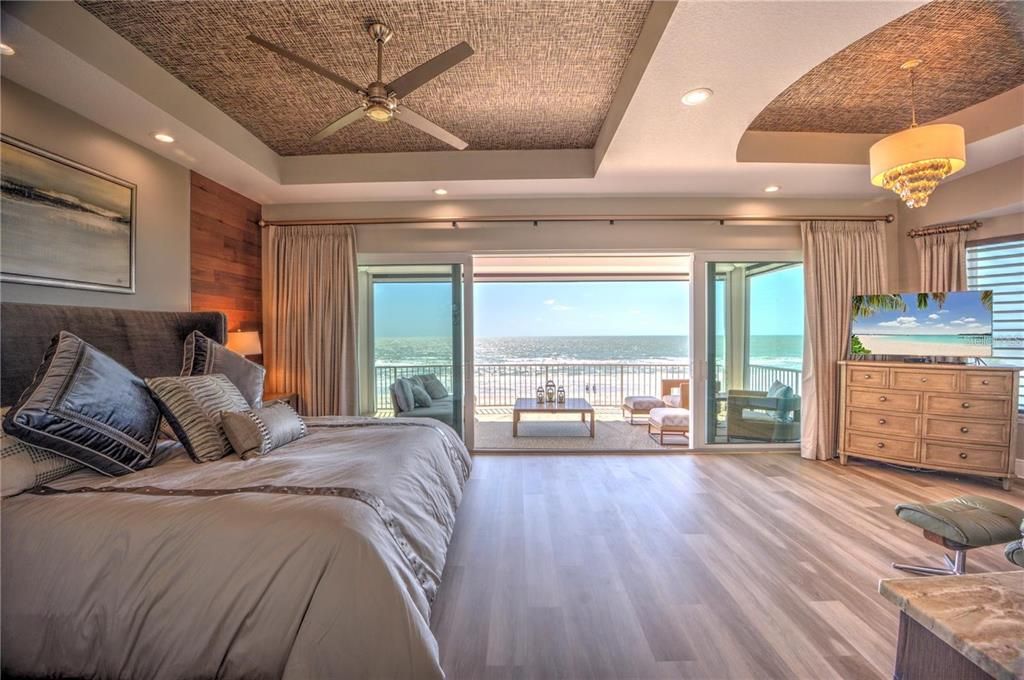 For Sale: $6,999,000 (4 beds, 4 baths, 4490 Square Feet)