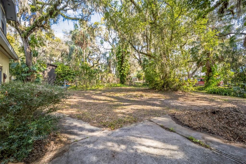 На продажу: $275,000 (2 спален, 2 ванн, 1728 Квадратных фут)