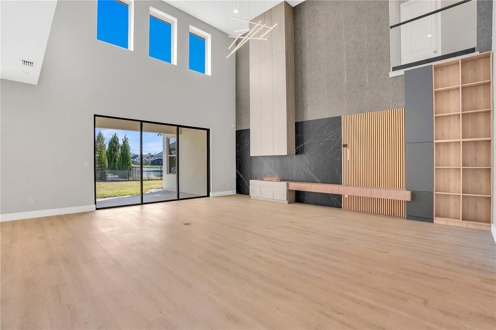 For Sale: $1,299,900 (6 beds, 4 baths, 4058 Square Feet)