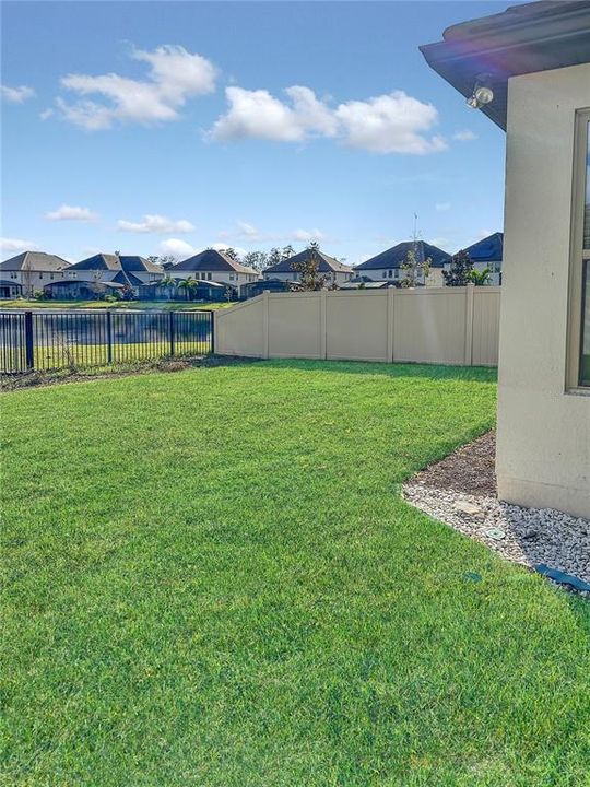 For Sale: $1,299,900 (6 beds, 4 baths, 4058 Square Feet)