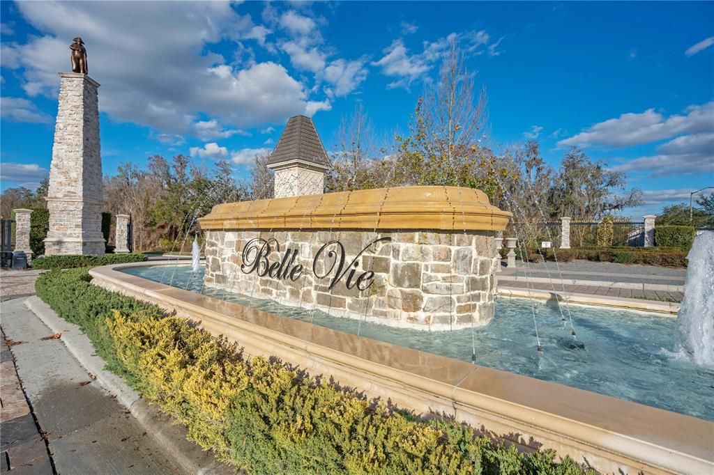 For Sale: $1,299,900 (6 beds, 4 baths, 4058 Square Feet)