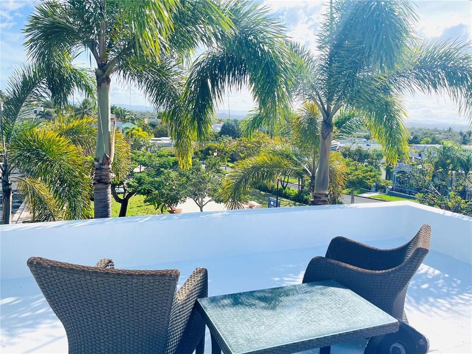 待售: $1,175,000 (4 贝兹, 3 浴室, 4382 平方英尺)