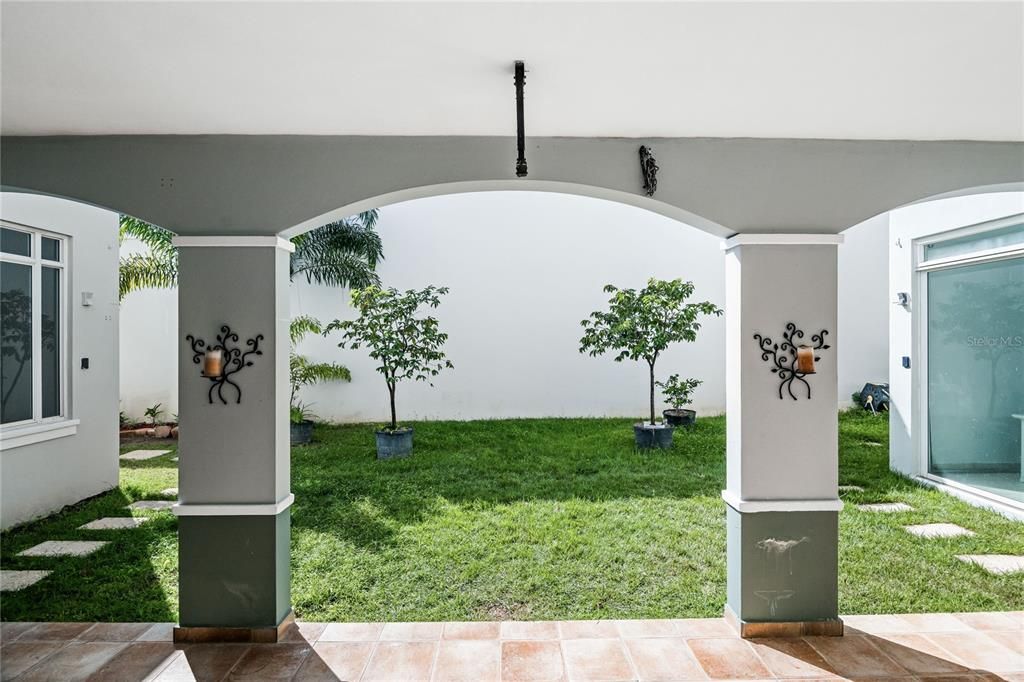 待售: $1,175,000 (4 贝兹, 3 浴室, 4382 平方英尺)