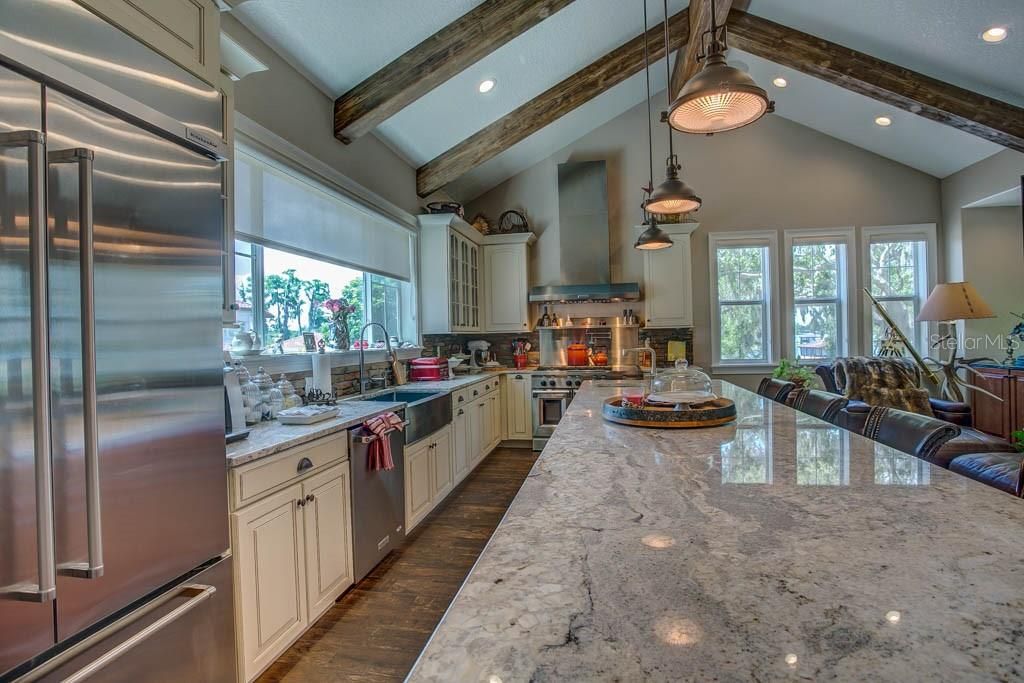 En Venta: $4,200,000 (5 camas, 6 baños, 6248 Pies cuadrados)