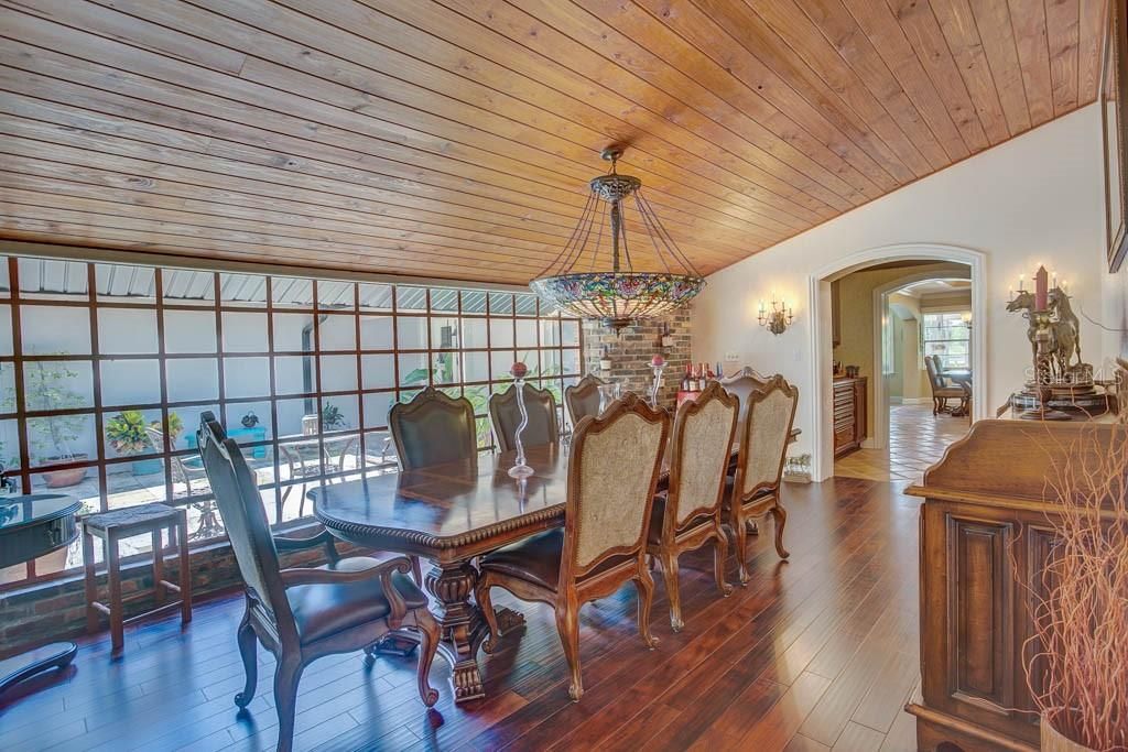 En Venta: $4,200,000 (5 camas, 6 baños, 6248 Pies cuadrados)