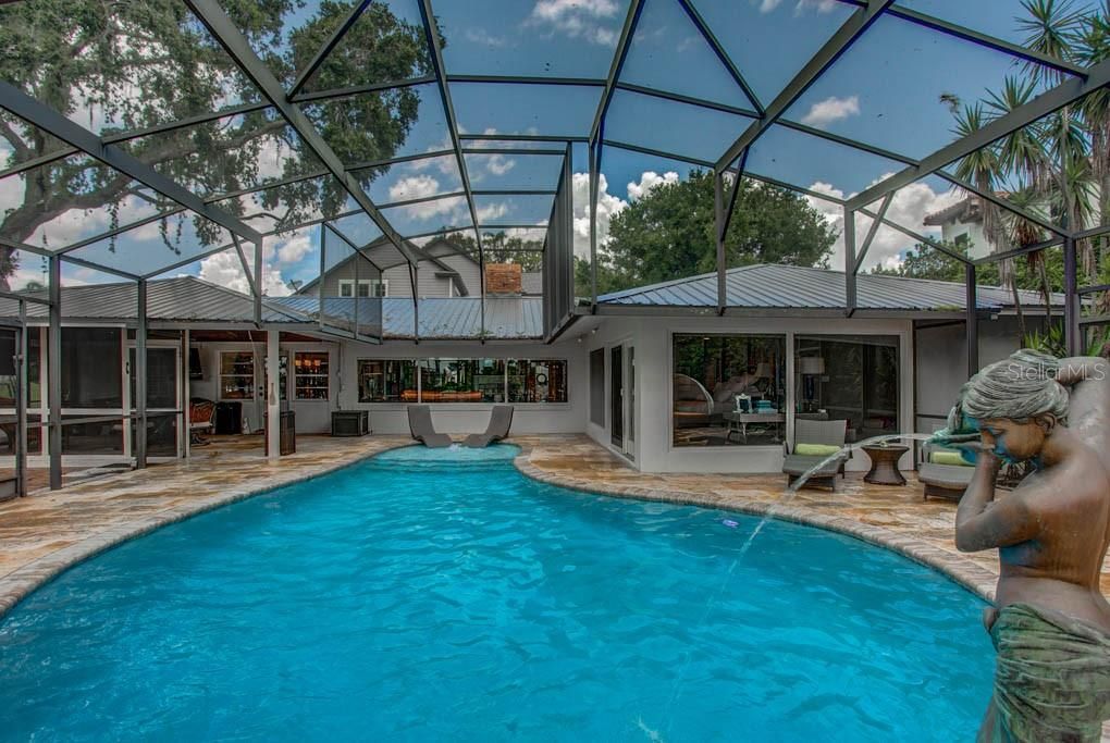 En Venta: $4,200,000 (5 camas, 6 baños, 6248 Pies cuadrados)