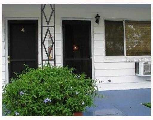 For Sale: $85,900 (1 beds, 1 baths, 560 Square Feet)