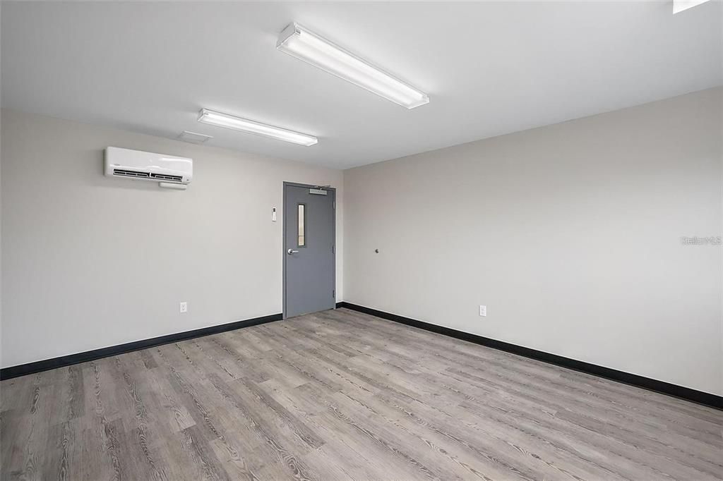 待售: $4,500,000 (0 贝兹, 0 浴室, 0 平方英尺)